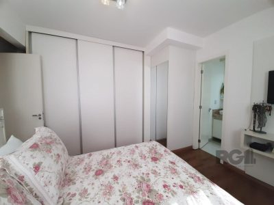 Apartamento à venda com 58m², 2 quartos, 1 suíte, 1 vaga no bairro Azenha em Porto Alegre - Foto 18