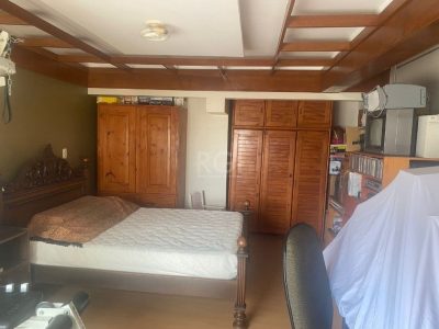 Apartamento à venda com 405m², 4 quartos, 1 suíte, 1 vaga no bairro Centro Histórico em Porto Alegre - Foto 20