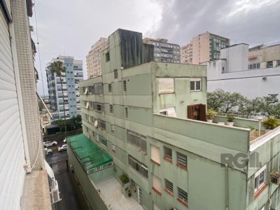 Apartamento à venda com 98m², 3 quartos, 1 vaga no bairro Independência em Porto Alegre - Foto 21