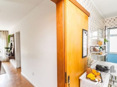 Apartamento à venda com 88m², 3 quartos, 1 vaga no bairro Medianeira em Porto Alegre - Foto 5