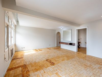 Apartamento à venda com 100m², 2 quartos, 1 suíte, 1 vaga no bairro Moinhos de Vento em Porto Alegre - Foto 4