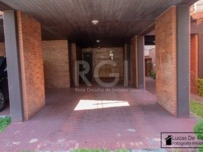 Apartamento à venda com 119m², 3 quartos, 1 suíte, 3 vagas no bairro Floresta em Porto Alegre - Foto 11