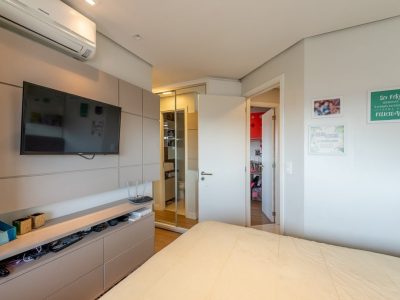 Apartamento à venda com 76m², 2 quartos, 1 suíte, 2 vagas no bairro Petrópolis em Porto Alegre - Foto 11