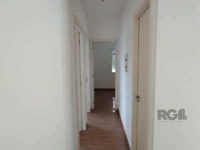 Apartamento à venda com 65m², 3 quartos, 1 suíte, 2 vagas no bairro Partenon em Porto Alegre - Foto 4