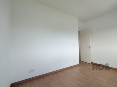 Apartamento à venda com 65m², 3 quartos, 1 suíte, 2 vagas no bairro Partenon em Porto Alegre - Foto 9