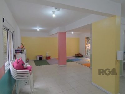 Apartamento à venda com 65m², 3 quartos, 1 suíte, 2 vagas no bairro Partenon em Porto Alegre - Foto 32