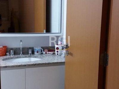 Apartamento à venda com 63m², 2 quartos, 1 suíte, 1 vaga no bairro Tristeza em Porto Alegre - Foto 12