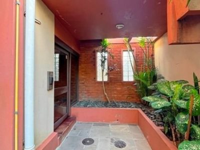 Apartamento à venda com 77m², 3 quartos, 1 vaga no bairro Medianeira em Porto Alegre - Foto 28