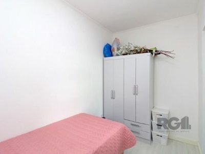 Apartamento à venda com 77m², 3 quartos, 1 vaga no bairro Medianeira em Porto Alegre - Foto 26