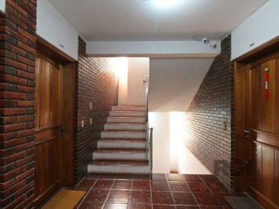 Apartamento à venda com 77m², 3 quartos, 1 vaga no bairro Medianeira em Porto Alegre - Foto 29