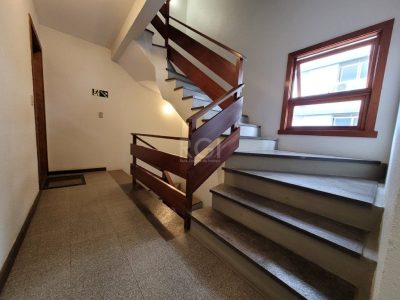 Apartamento à venda com 121m², 3 quartos, 1 suíte, 2 vagas no bairro São João em Porto Alegre - Foto 34