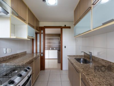 Apartamento à venda com 94m², 3 quartos, 1 suíte, 2 vagas no bairro Tristeza em Porto Alegre - Foto 19