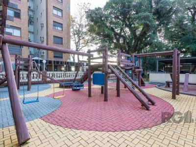 Apartamento à venda com 94m², 3 quartos, 1 suíte, 2 vagas no bairro Tristeza em Porto Alegre - Foto 47