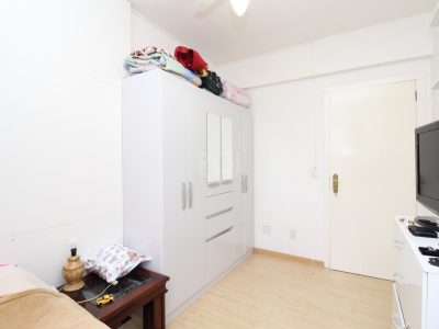 Apartamento à venda com 99m², 3 quartos, 1 suíte, 1 vaga no bairro Menino Deus em Porto Alegre - Foto 12