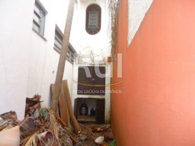 Casa à venda com 330m², 4 quartos, 2 vagas no bairro Glória em Porto Alegre - Foto 16