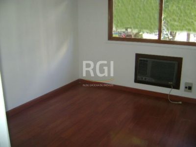 Apartamento à venda com 105m², 3 quartos, 1 suíte, 2 vagas no bairro Petrópolis em Porto Alegre - Foto 14