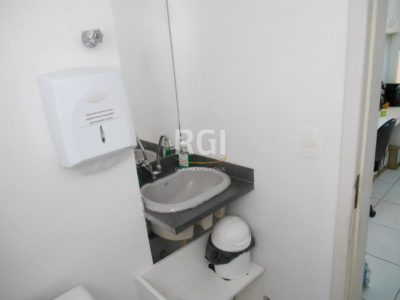 Conjunto/Sala à venda com 95m², 2 vagas no bairro Auxiliadora em Porto Alegre - Foto 11