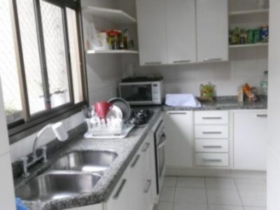 Apartamento à venda com 129m², 3 quartos, 1 suíte, 2 vagas no bairro São João em Porto Alegre - Foto 11