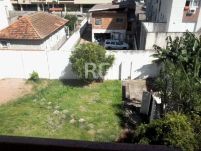 Apartamento à venda com 60m², 2 quartos, 1 vaga no bairro Vila Ipiranga em Porto Alegre - Foto 2