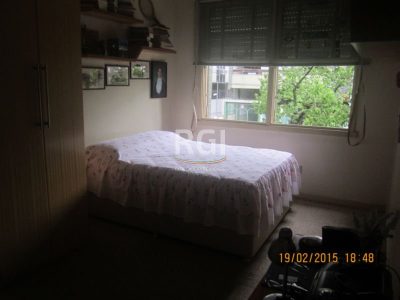 Apartamento à venda com 110m², 3 quartos, 1 suíte no bairro Auxiliadora em Porto Alegre - Foto 8