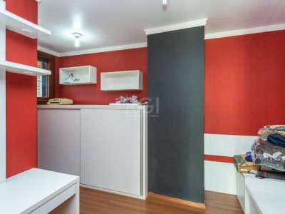 Casa à venda com 500m², 5 quartos, 1 suíte, 8 vagas no bairro Santa Tereza em Porto Alegre - Foto 17