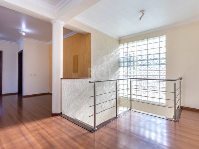 Casa à venda com 500m², 5 quartos, 1 suíte, 8 vagas no bairro Santa Tereza em Porto Alegre - Foto 31