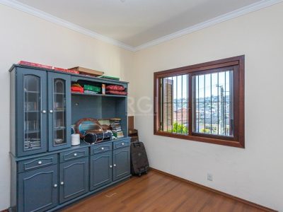 Casa à venda com 500m², 5 quartos, 1 suíte, 8 vagas no bairro Santa Tereza em Porto Alegre - Foto 33