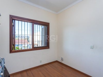 Casa à venda com 500m², 5 quartos, 1 suíte, 8 vagas no bairro Santa Tereza em Porto Alegre - Foto 34