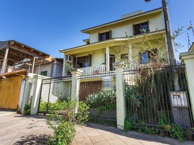 Casa à venda com 500m², 5 quartos, 1 suíte, 8 vagas no bairro Santa Tereza em Porto Alegre - Foto 4