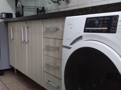 Apartamento à venda com 56m², 2 quartos, 1 vaga no bairro Glória em Porto Alegre - Foto 11