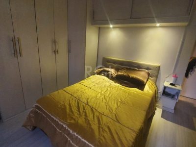 Apartamento à venda com 81m², 2 quartos, 1 suíte, 1 vaga no bairro Jardim Itu em Porto Alegre - Foto 20