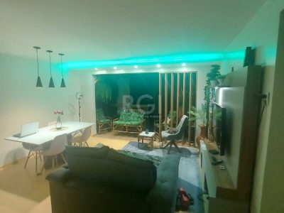 Apartamento à venda com 81m², 2 quartos, 1 suíte, 1 vaga no bairro Jardim Itu em Porto Alegre - Foto 10