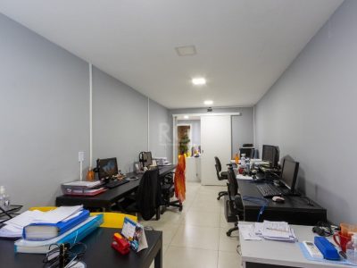 Conjunto/Sala à venda com 157m² no bairro Centro Histórico em Porto Alegre - Foto 27