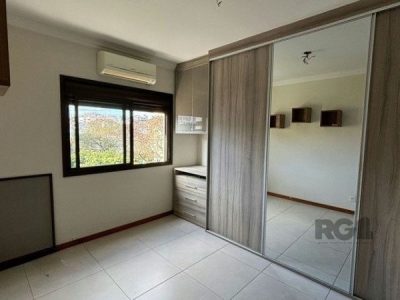 Apartamento à venda com 68m², 2 quartos, 1 suíte, 2 vagas no bairro Jardim Botânico em Porto Alegre - Foto 3