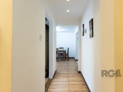 Casa à venda com 215m², 3 quartos, 3 vagas no bairro Jardim Carvalho em Porto Alegre - Foto 22