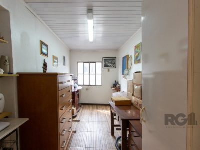 Casa à venda com 215m², 3 quartos, 3 vagas no bairro Jardim Carvalho em Porto Alegre - Foto 23