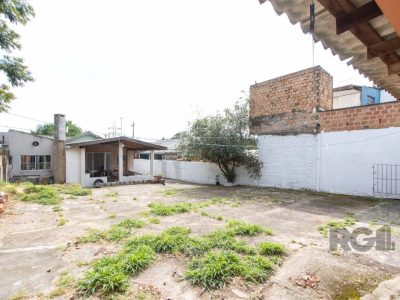 Casa à venda com 215m², 3 quartos, 3 vagas no bairro Jardim Carvalho em Porto Alegre - Foto 45