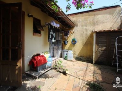 Casa à venda com 200m², 4 quartos, 1 suíte, 3 vagas no bairro Ipanema em Porto Alegre - Foto 10