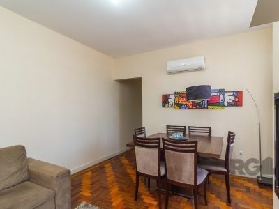 Apartamento à venda com 68m², 3 quartos no bairro Auxiliadora em Porto Alegre - Foto 3