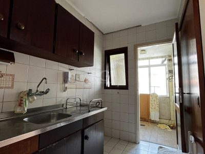 Apartamento à venda com 64m², 2 quartos, 1 vaga no bairro Jardim Lindóia em Porto Alegre - Foto 2