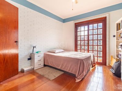 Casa à venda com 574m², 3 quartos, 2 suítes, 8 vagas no bairro Jardim Planalto em Porto Alegre - Foto 22