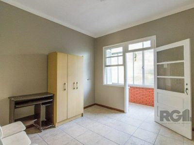 Apartamento à venda com 66m², 2 quartos no bairro Navegantes em Porto Alegre - Foto 4