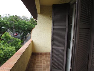 Apartamento à venda com 94m², 3 quartos no bairro Petrópolis em Porto Alegre - Foto 4