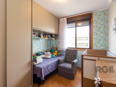 Apartamento à venda com 95m², 3 quartos, 1 suíte, 1 vaga no bairro Menino Deus em Porto Alegre - Foto 19