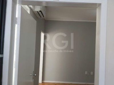 Apartamento à venda com 73m², 2 quartos, 2 vagas no bairro São Sebastião em Porto Alegre - Foto 2