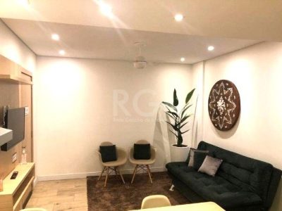 Apartamento à venda com 73m², 3 quartos, 1 suíte no bairro Centro Histórico em Porto Alegre - Foto 3