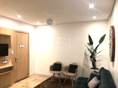 Apartamento à venda com 73m², 3 quartos, 1 suíte no bairro Centro Histórico em Porto Alegre - Foto 2