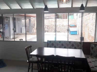 Casa à venda com 180m², 3 quartos, 2 suítes, 4 vagas no bairro Ipanema em Porto Alegre - Foto 7