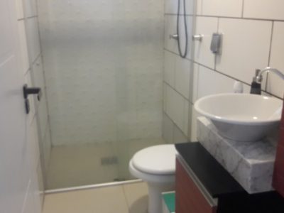 Casa à venda com 180m², 3 quartos, 2 suítes, 4 vagas no bairro Ipanema em Porto Alegre - Foto 20