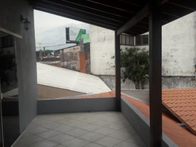 Casa à venda com 180m², 3 quartos, 2 suítes, 4 vagas no bairro Ipanema em Porto Alegre - Foto 30